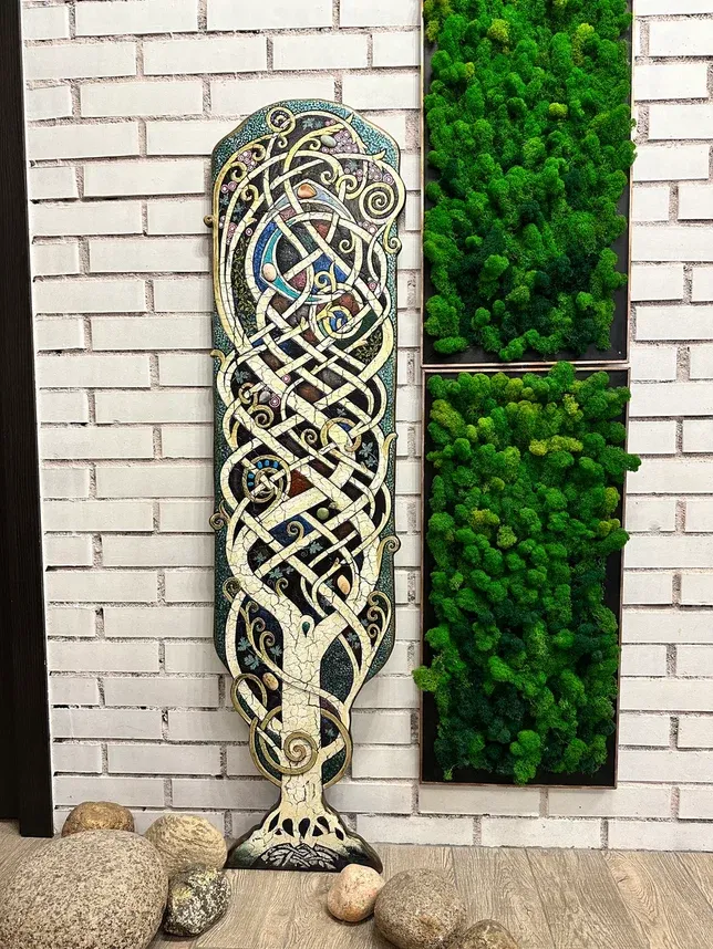 «Кельтское дерево», панно: «кельтское дерево». дерево, декор, натуральные камни — общий вид
