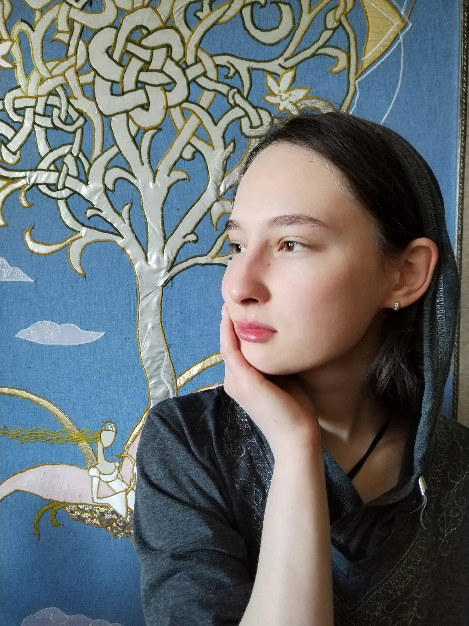 «Прекрасное существо», текстильная графика — фото 4